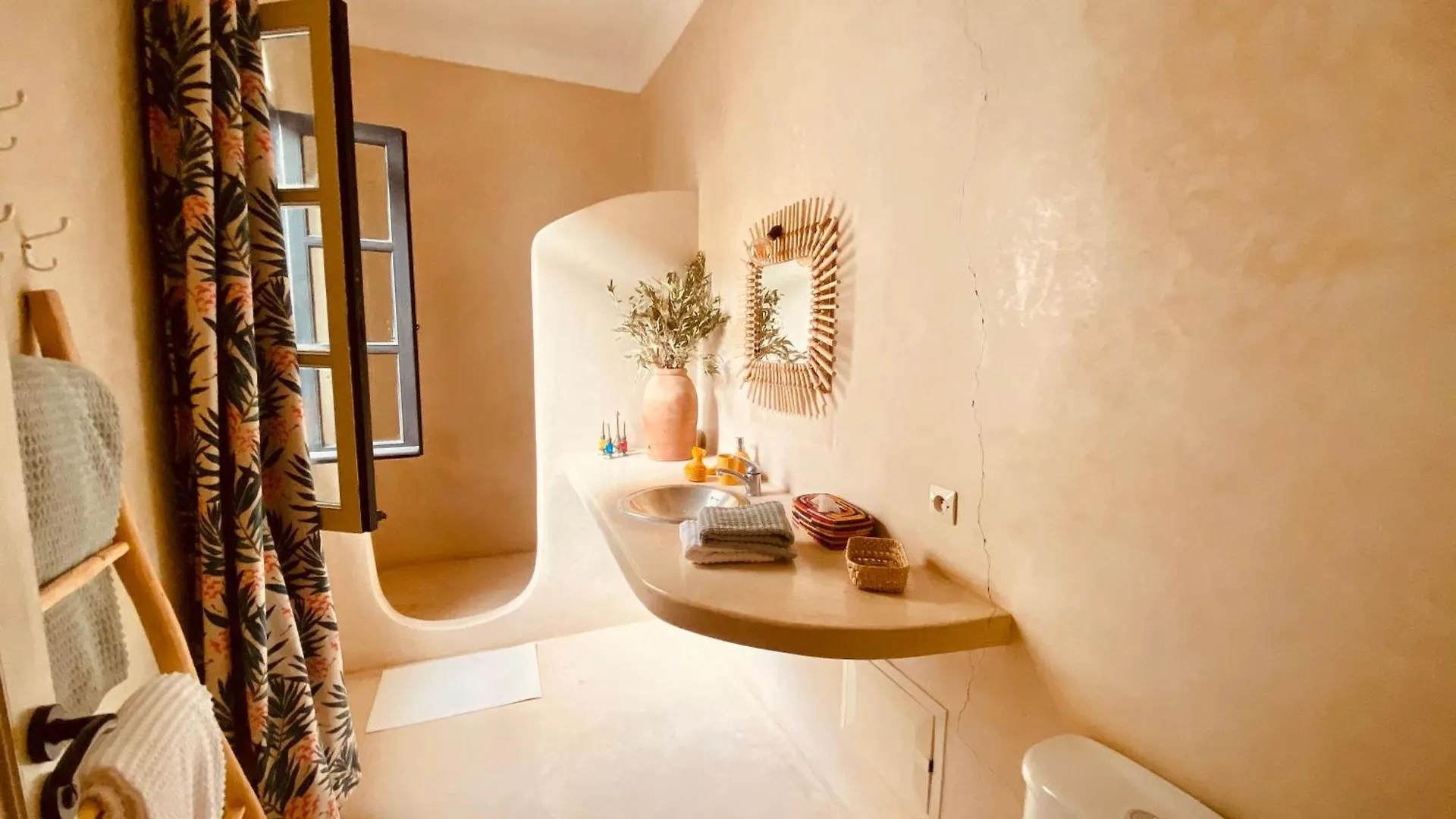 Riad Prive, 5 Suites Et Piscine Marrakesh