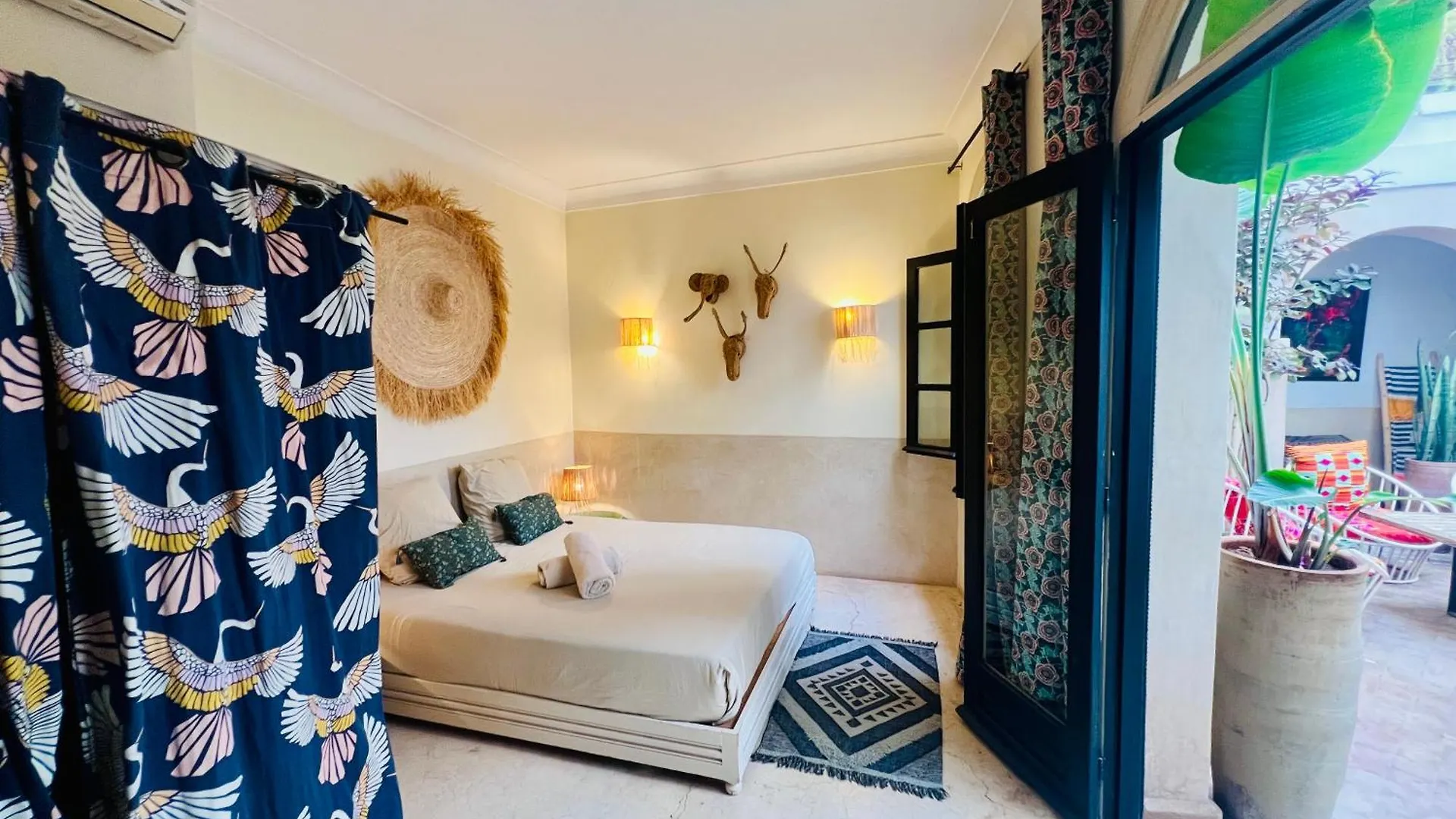 Riad Prive, 5 Suites Et Piscine Marrakesh 0*,