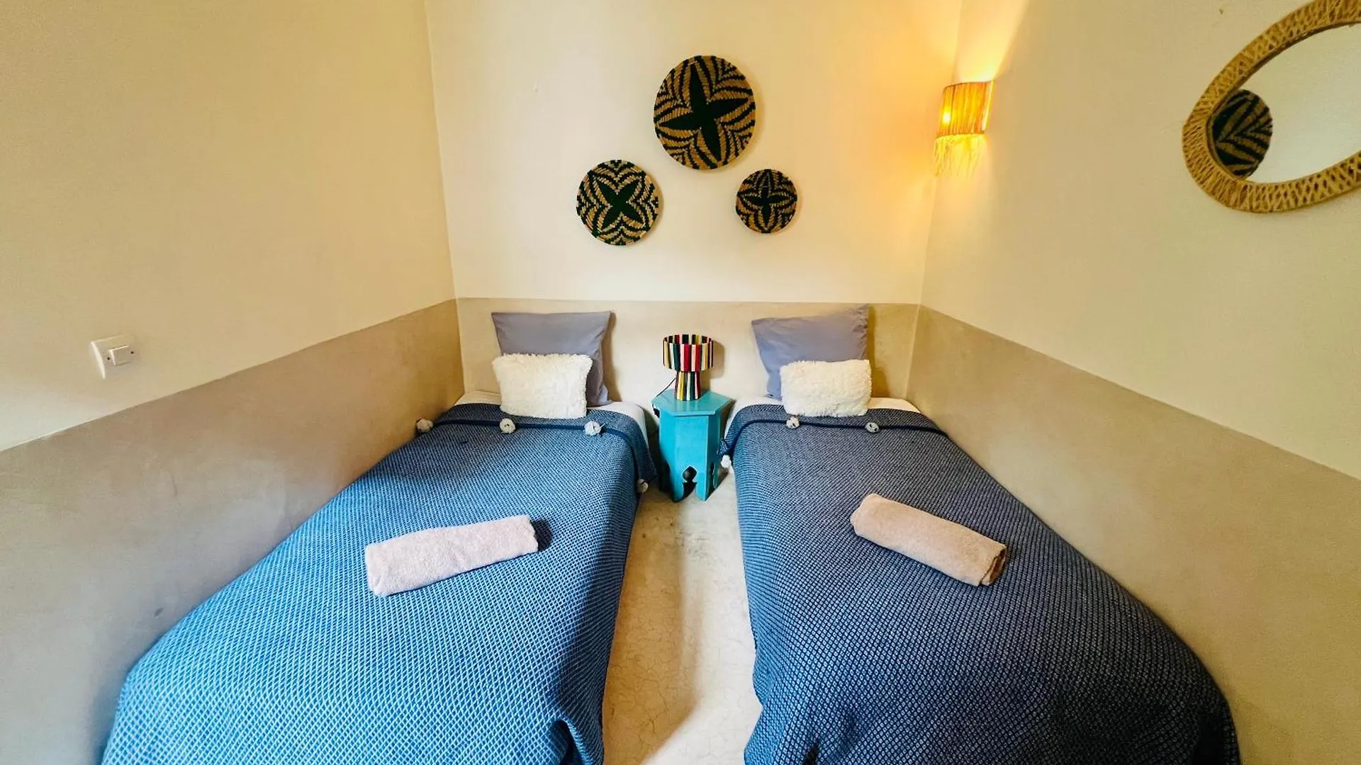 Riad Prive, 5 Suites Et Piscine Marrakesh