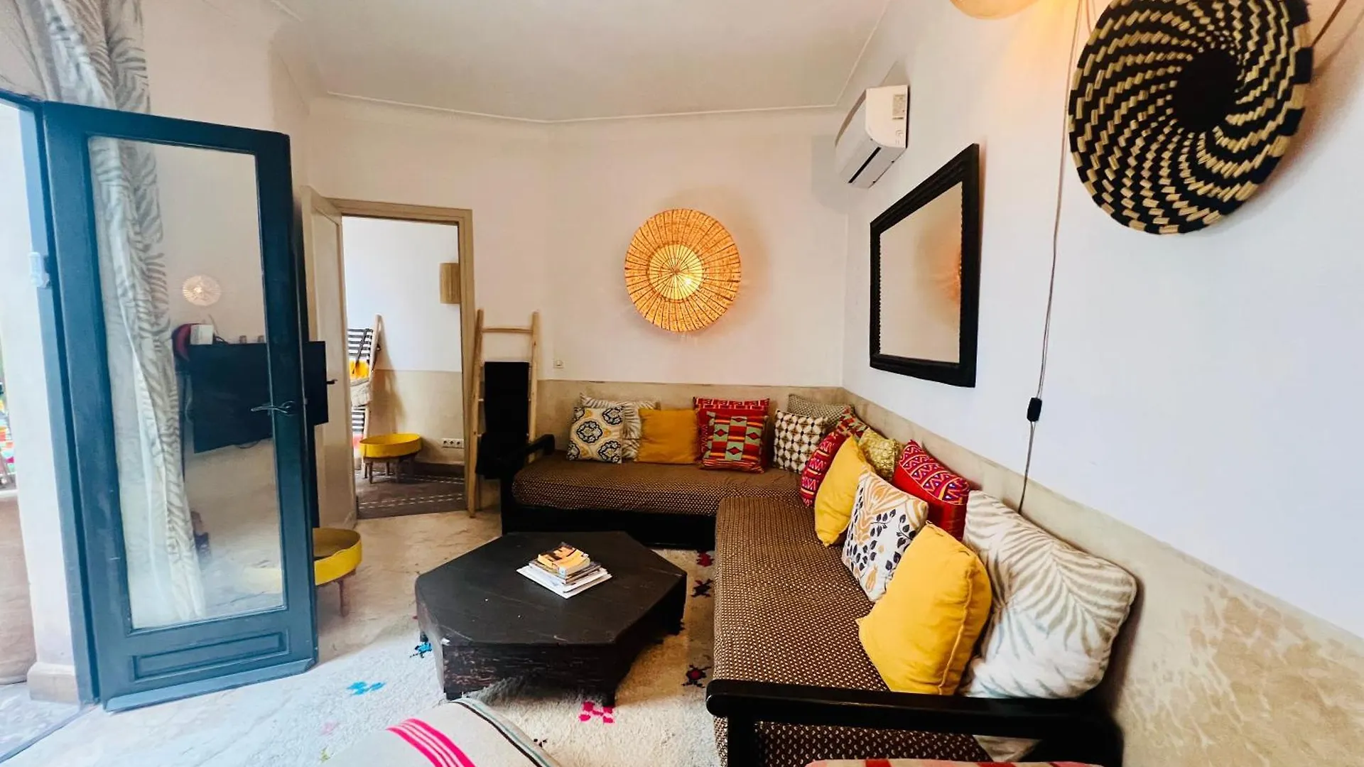 Riad Prive, 5 Suites Et Piscine Marrakesh Marokko